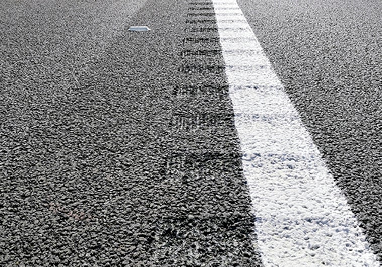 Qué son las guías sonoras de la carretera y cómo reconocerlas