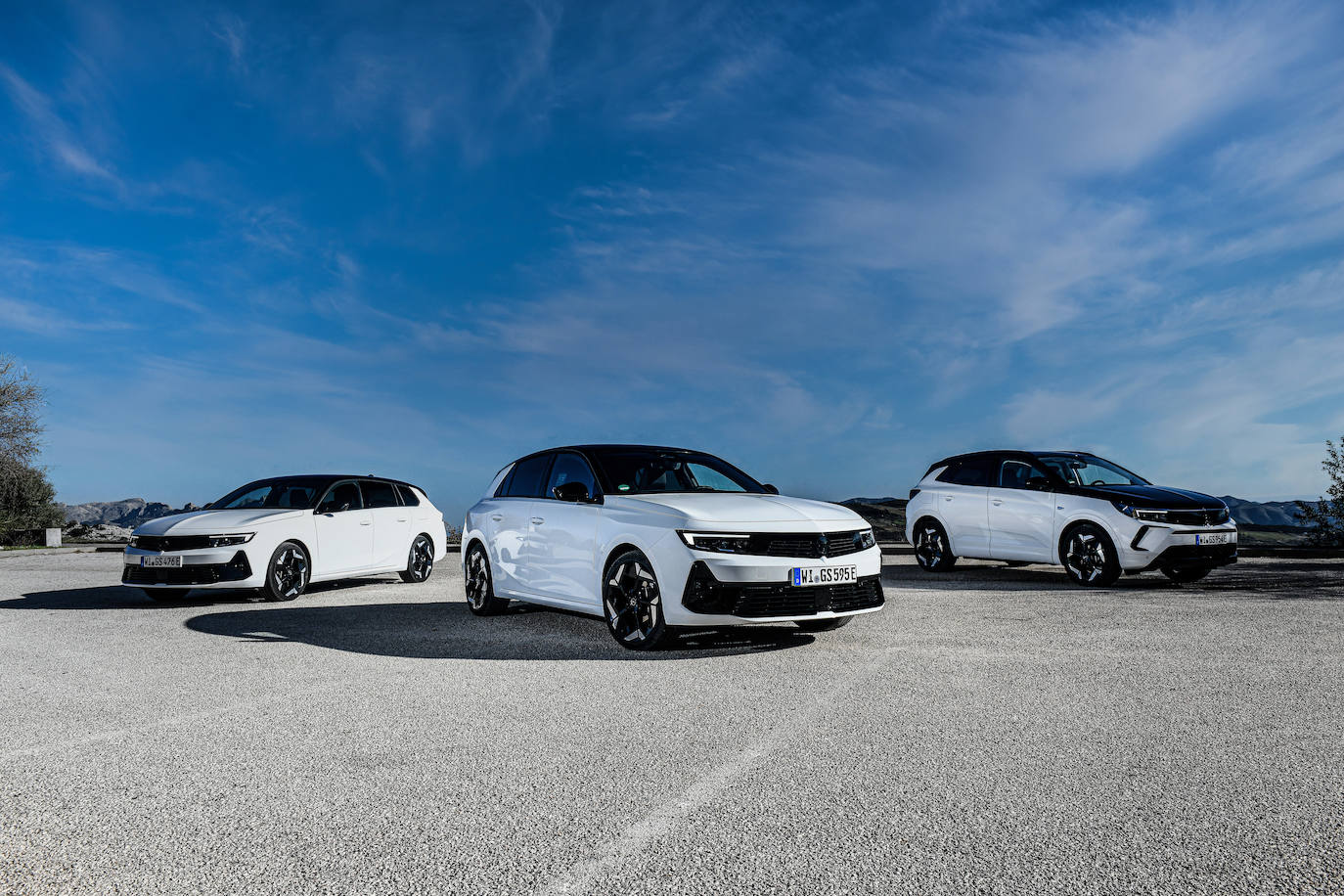 Una completa gama de sistemas de asistencia Opel de última generación completa la oferta.