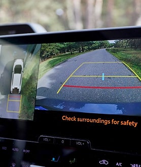 Imagen secundaria 2 - Modernas líneas e pantalla de información interior