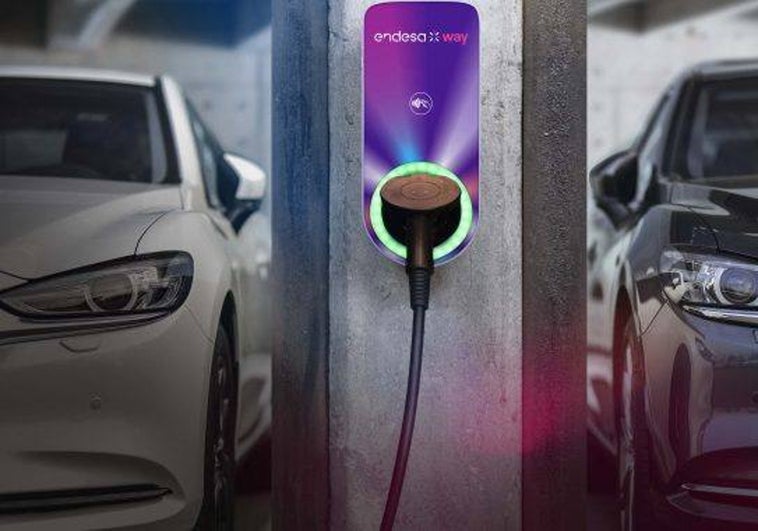 Europa acuerda la instalación de cargadores para coches eléctricos cada 60 km