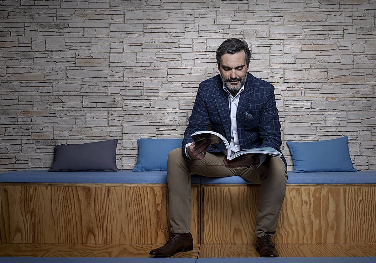 Lahoz tiene alrededor de 20 años de experiencia en el sector de la automoción