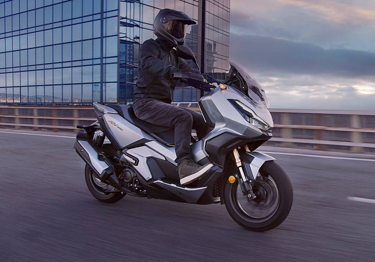 El buen tiempo anima el mercado de las motos y motocicletas