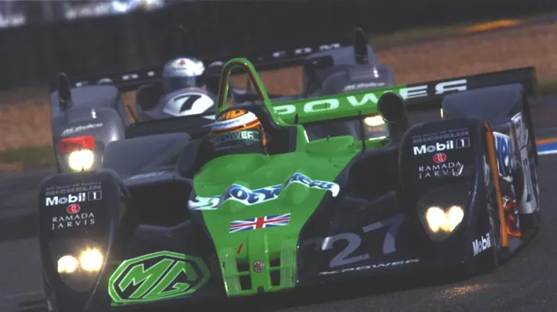 In 2001, Lola builds the EX 257 for MG, which will win the LMP2 class in 2005.