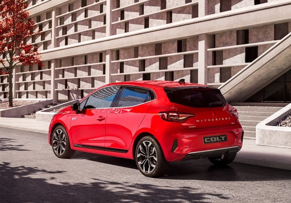 Mitsubishi resucita el Colt con una imagen completamente nueva