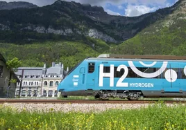 El primer tren de hidrógeno se pone a prueba en España