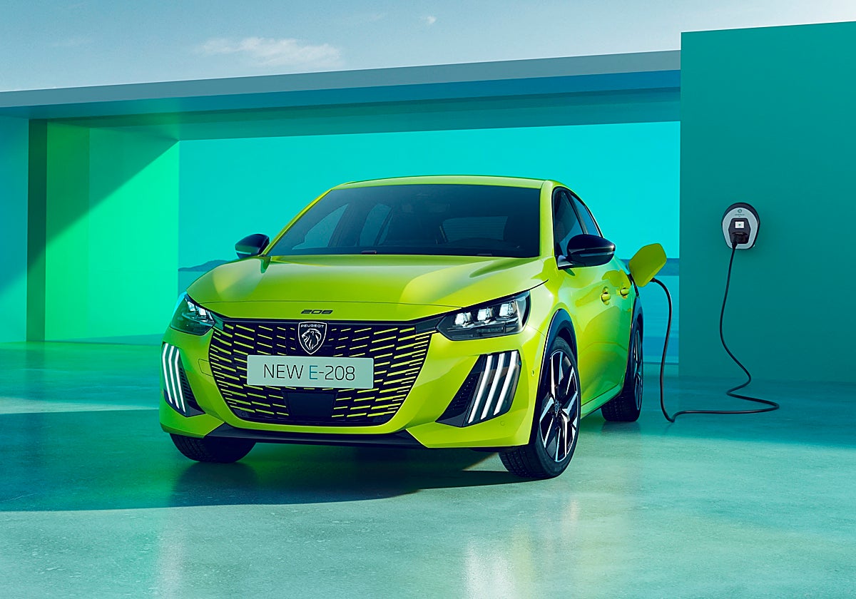 Peugeot E-208