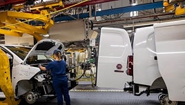 Stellantis lidera la producción de coches en España con casi un 40% del total