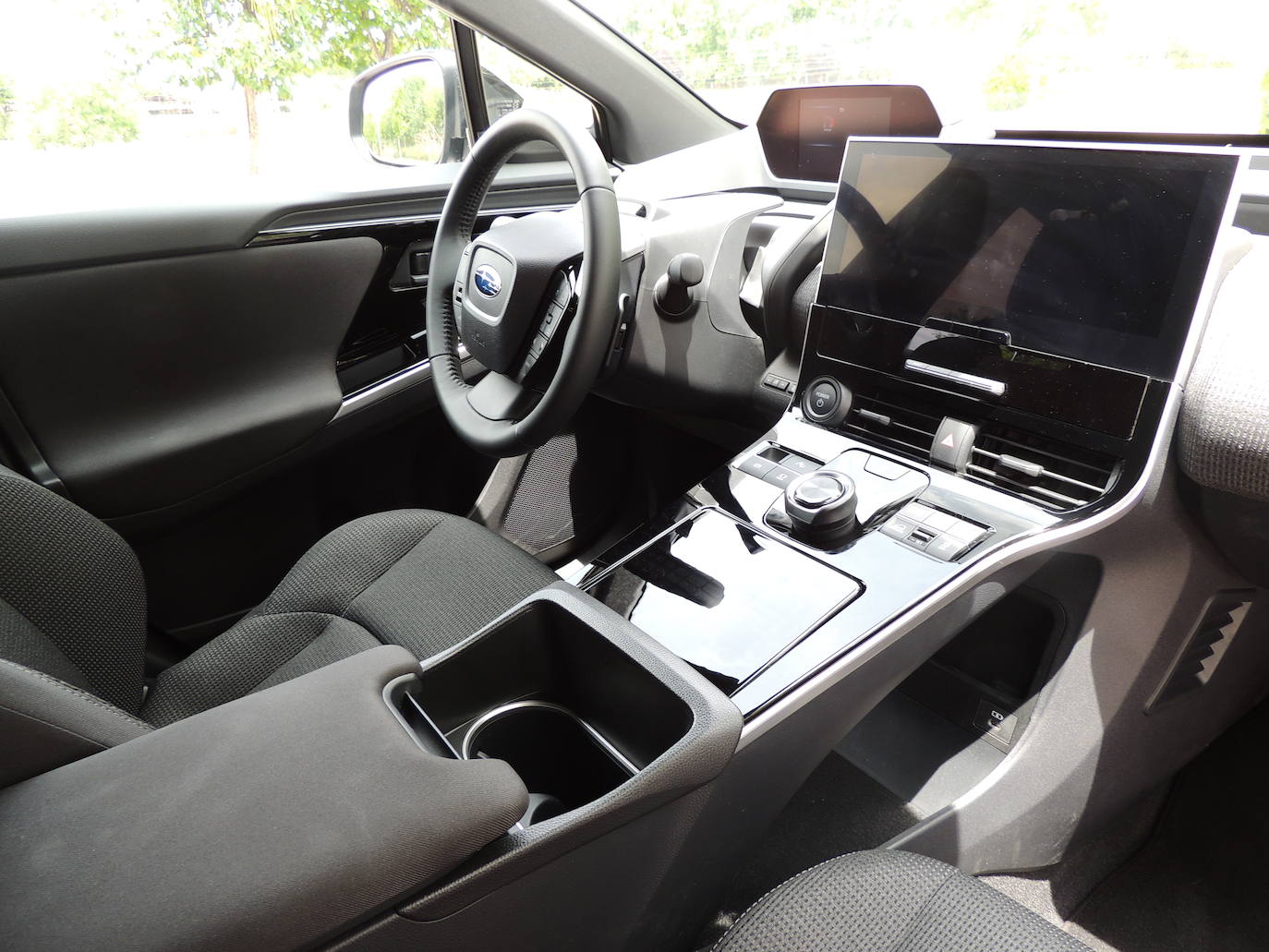 Además, la batería está diseñada para mantener, al menos, el 90% de capacidad durante los primeros diez años del vehículo.