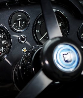 Imagen secundaria 2 - Aston Martin DB5: el icónico deportivo cumple 60 años