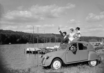 El icónico Citroën 2CV celebra su 75 cumpleaños