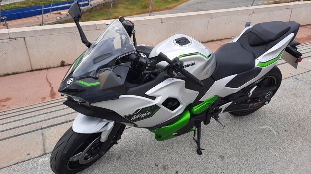 Ninja 7 Hybrid