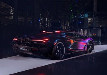 Del Viola Pasifae al Nero Helene, la pintura de este inédito Lamborghini