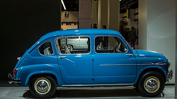 Unidad del 800 perteneciente a Seat Históricos