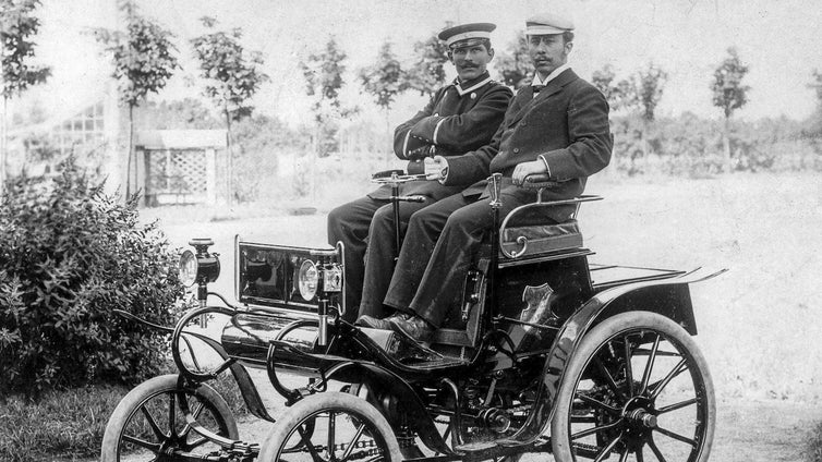 125 años en la historia de Opel: de las máquinas de coser y bicicletas a los coches eléctricos