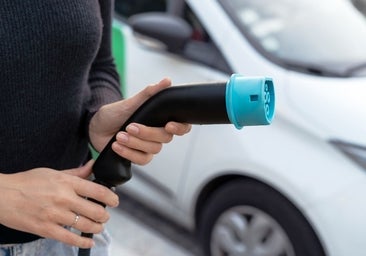 La cuota de coches eléctricos en Europa cae a su cifra más baja en un año