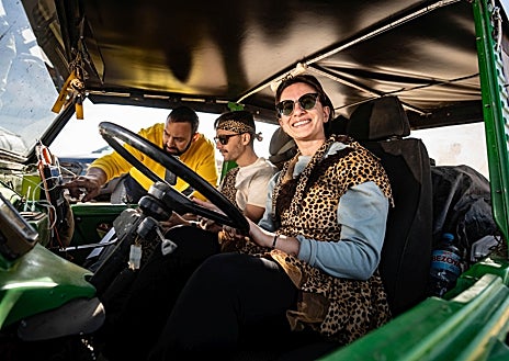 Imagen secundaria 1 - Algunas de las aventuras de los participantes en el Raid 