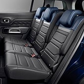 El castigo de encontrar coche si tienes más de tres hijos