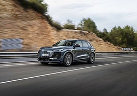 Cómo acceder a la familia Audi Q6 e-tron quattro