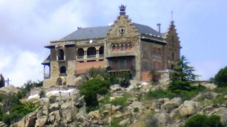 Pico Canto Palace