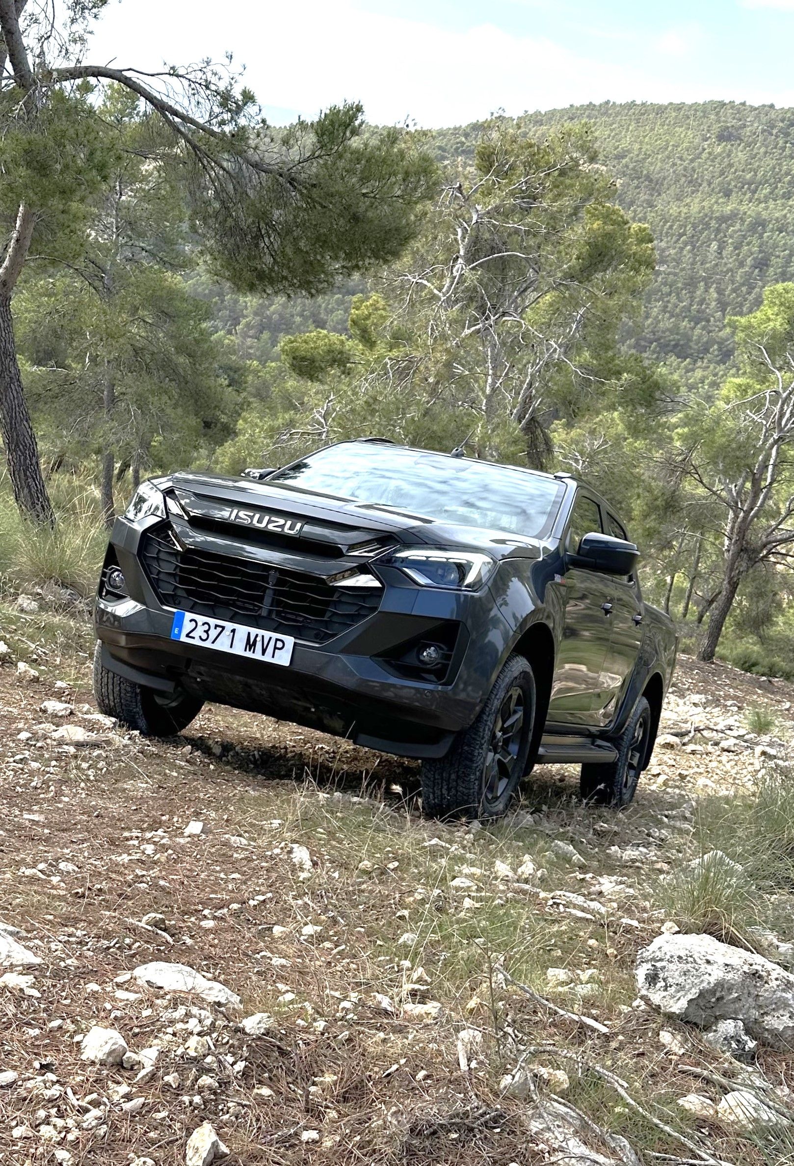 La nueva D-Max equipa una novedad importante dentro de su completo sistema de tracción integral: el Rouge Terrain
