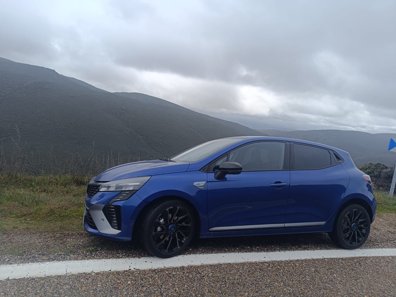 Clio Esprit Alpine: precisión, deportividad y placer al volante