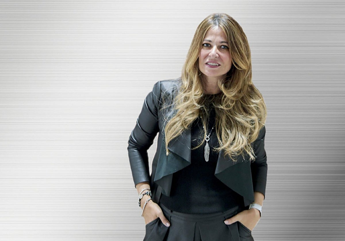 La directora de Comunicación de Stellantis, Rosa Caniego.