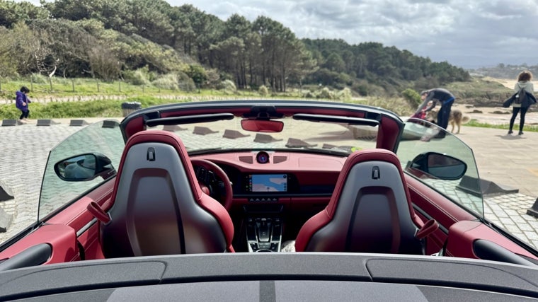 Porsche 911 Carrera