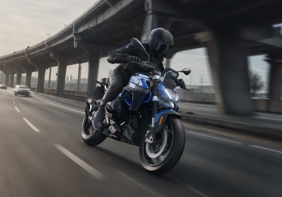 Nueva BMW R 1300 R 2025