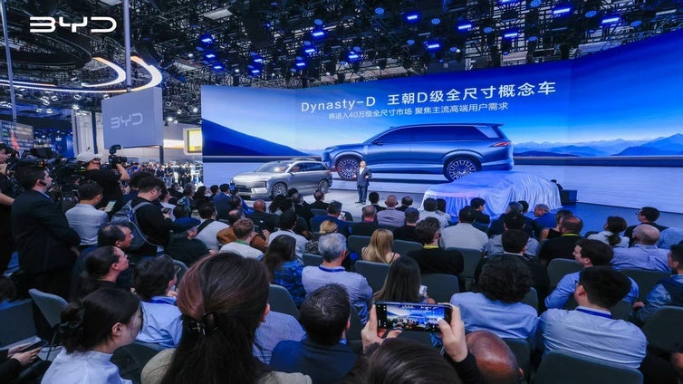 BYD y sus marcas Denza, Yangwang y Fangchengbao protagonizan el  Auto Show de China