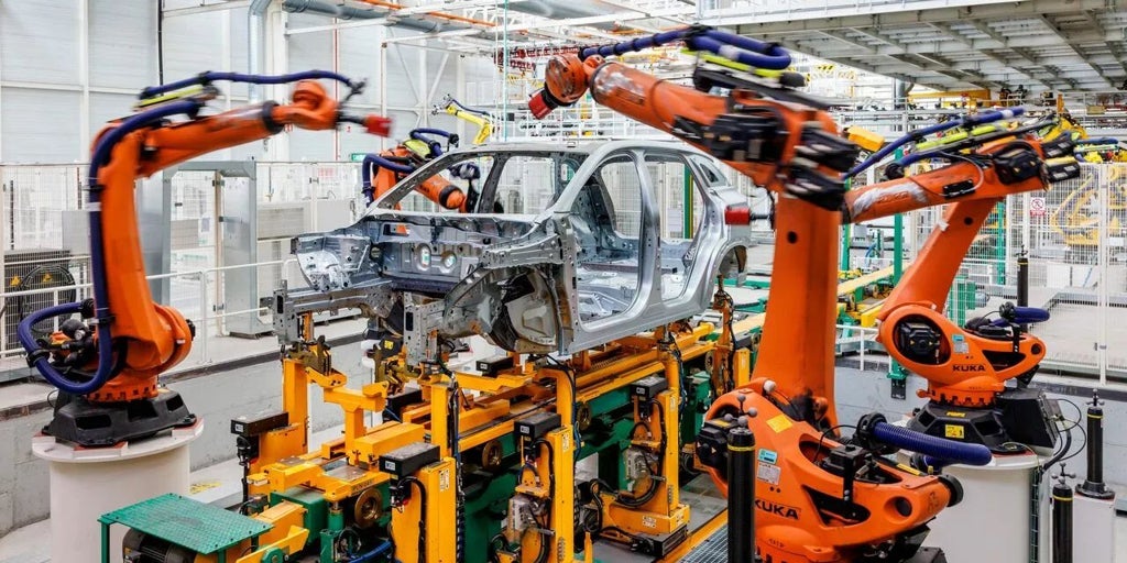 Stellantis y Renault piden reformas urgentes a Europa para no perder peso en automoción