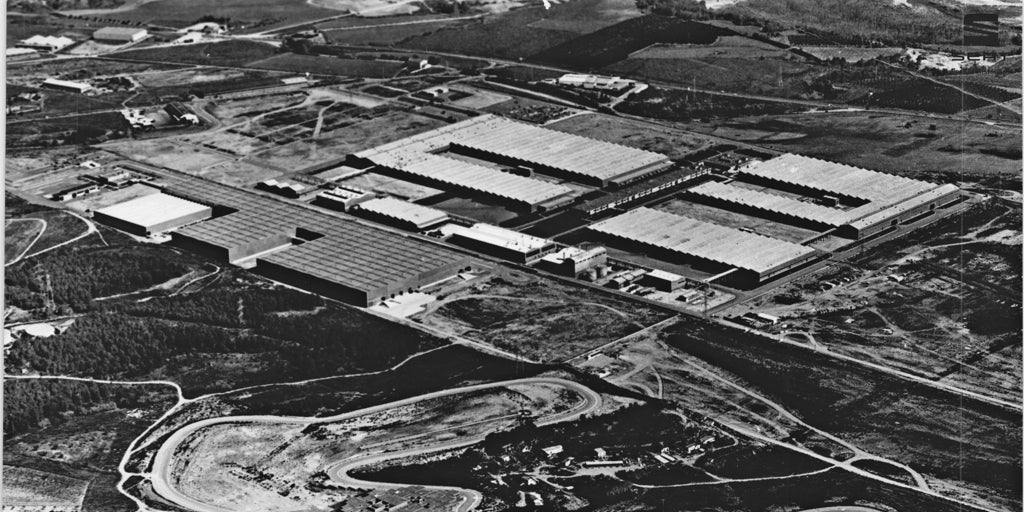 Así resume SEAT sus 75 años de historia