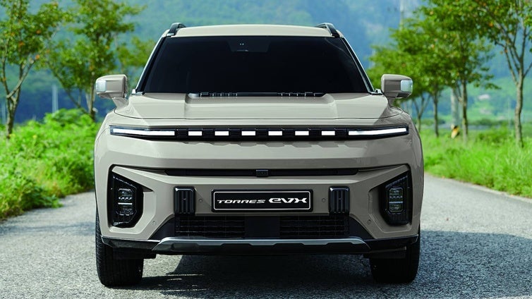 El nuevo KGM Torres EVX aterriza en España con cifras y precios muy interesantes