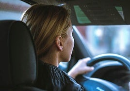 Los peatones, camiones y señales o carteles son los elementos que más estresan a los conductores