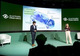 Las empresas están instalando sus puntos de recarga para coche eléctrico ante la falta de infraestructura pública