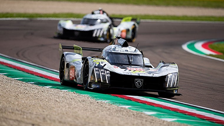 Con casi 1.000 CV híbridos, una batería de alta densidad y telemetría avanzada basada en IA, el 9X8 es un laboratorio rodante al servicio del rendimiento