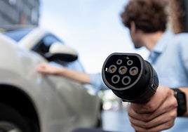 Uno de cada cinco turismos matriculados ya se corresponde con un modelo electrificado