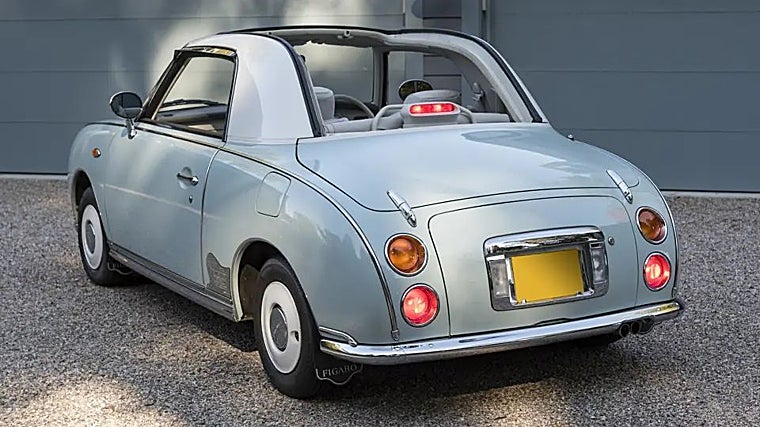 El techo de lona del Figaro lo convertía en un descapotable