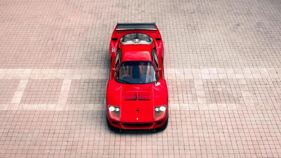 El F40 LM participó en eventos como el Ferrari Club Italia en 1993 y el Motor Classic Show de Zúrich en 1998. Cambió de manos varias veces, pasando por coleccionistas suizos, alemanes y estadounidenses.