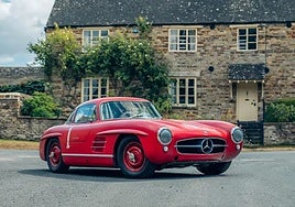 Este 'ala de gaviota' de competición puede ser tuyo por 2,7 millones