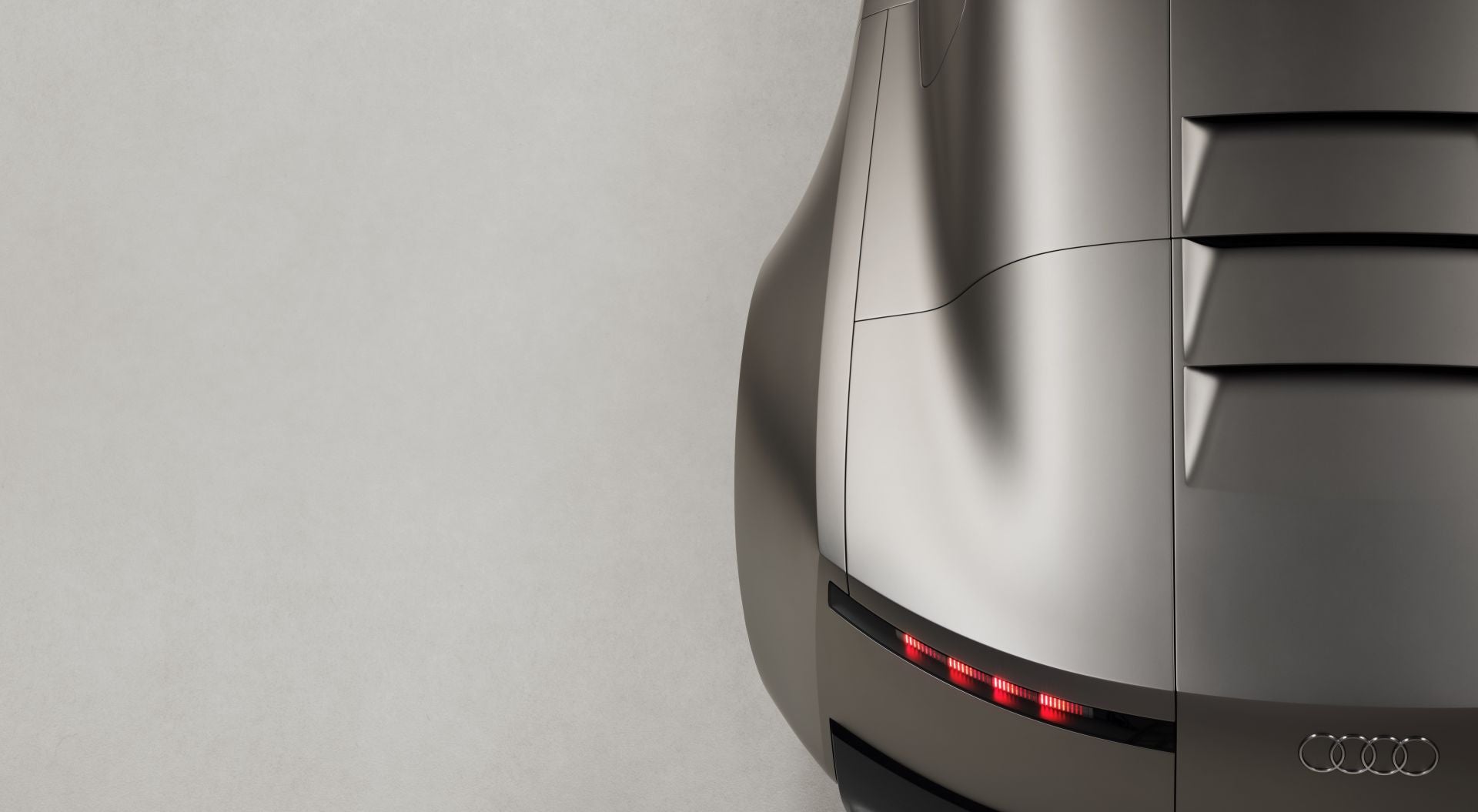 Desde todos los ángulos, el prototipo demuestra una simplicidad radical, el núcleo de la nueva filosofía de diseño de la marca de los cuatro aros