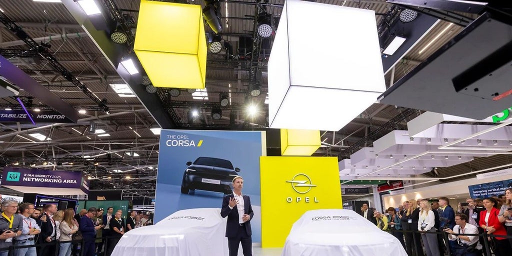 El CEO de Opel pide a la UE pragmatismo ante el auge de coches eléctricos caros