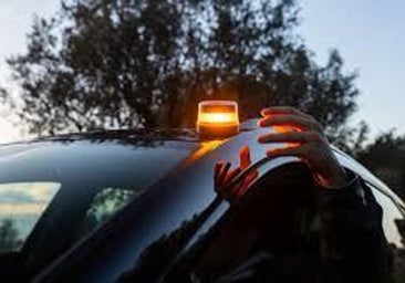 Las multas que te pueden poner por no usar una baliza V16 conectada