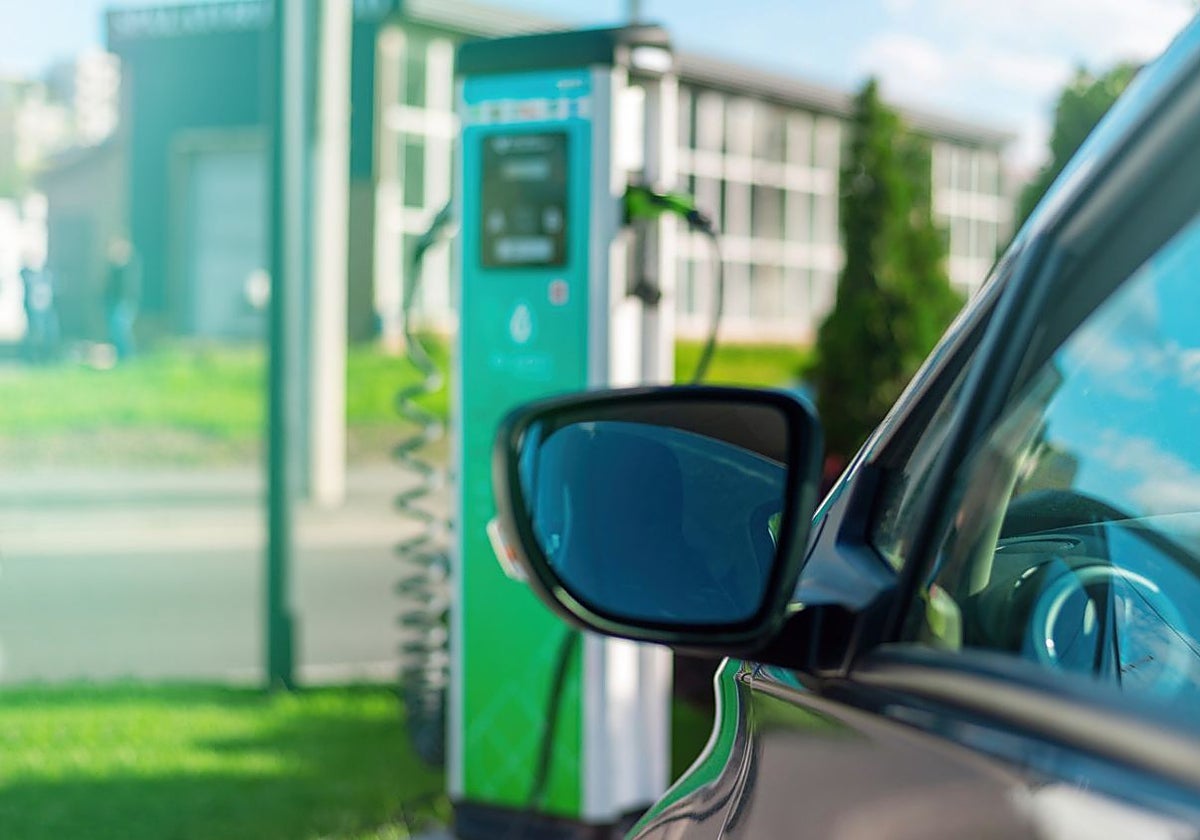 Contempla la la obligación de lanzar un Plan Nacional de Renovación del Parque Automovilístico