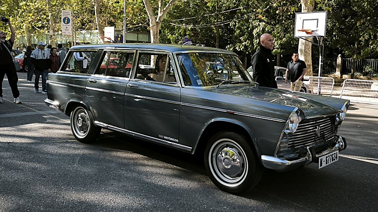 Seat Históricos estuvo en la cita con varios de sus modelos como este 1500 familiar