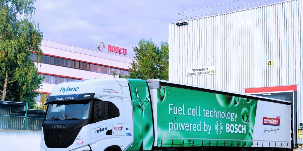Bosch estrena un camión de hidrógeno en su planta de Núremberg