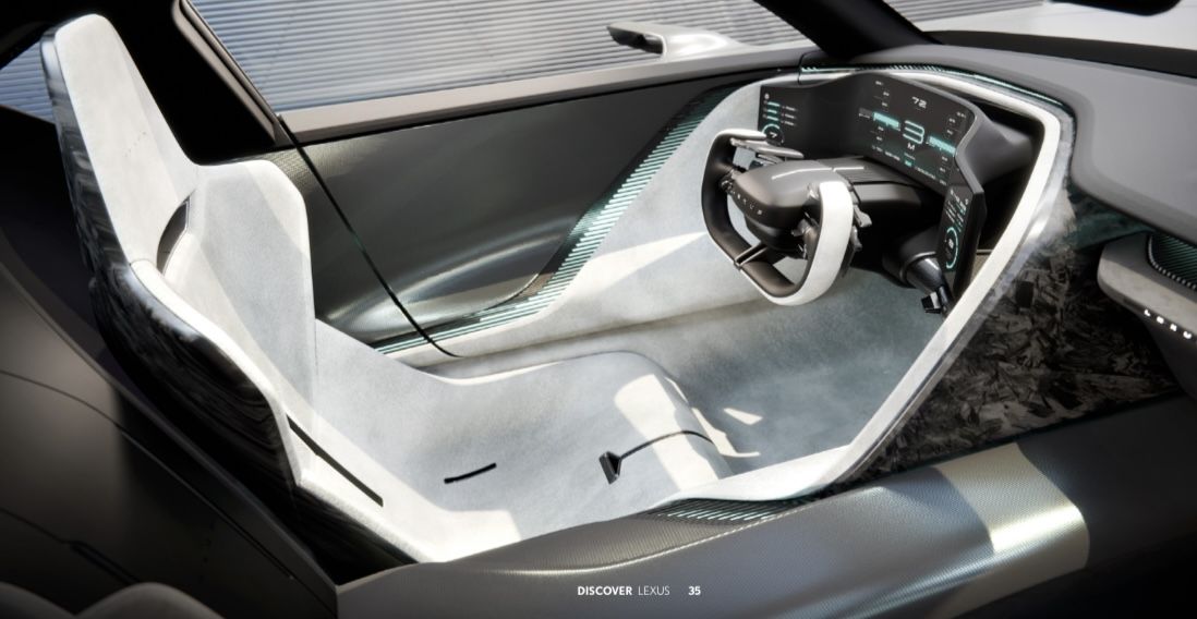 Lexus Sport Concept, que ya se adelantó en Pebble Beach, representa el futuro de los deportivos Lexus con un diseño progresivo y una cabina inmersiva que apela a los sentidos.