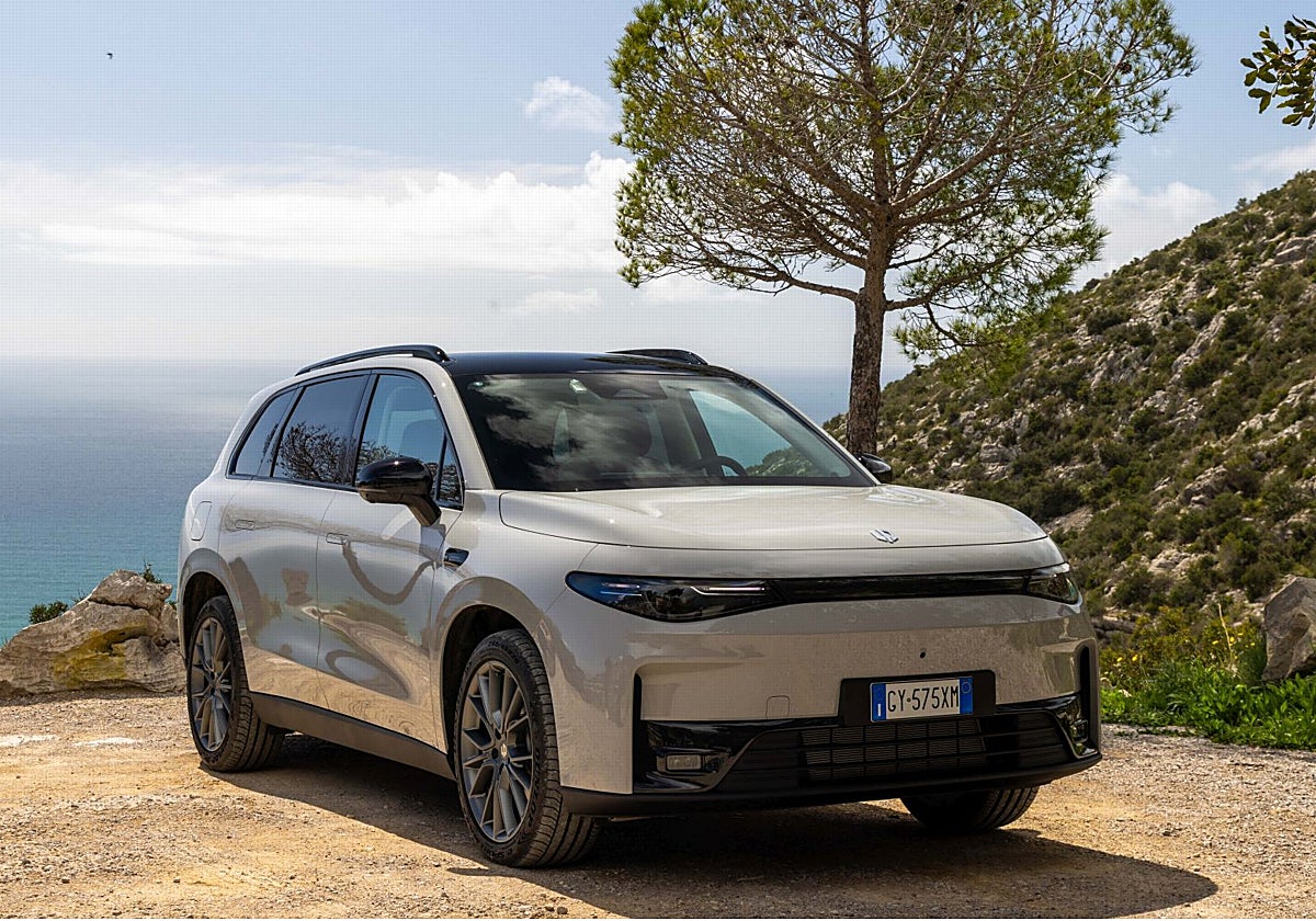 Leapmotor C10: carácter premium y con autonomía extendida