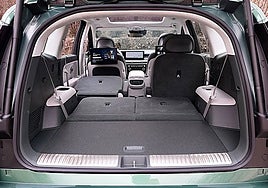 ¿Buscas un coche con un buen maletero? Recopilamos seis modelos que superan los 800 litros