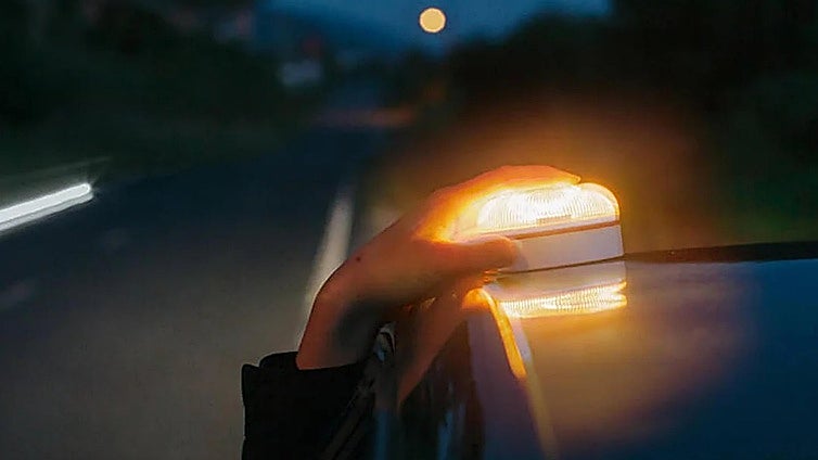 Pere Navarro, director general de Tráfico, avisa sobre la actuación policial ante el uso de las balizas V16: «Los agentes...»