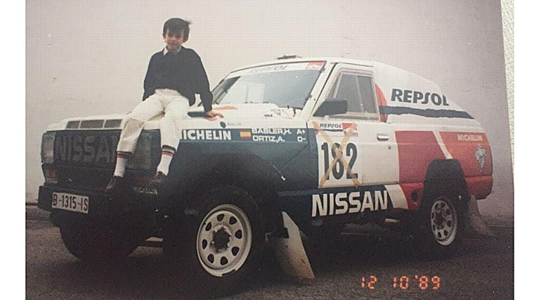 The first time Antonio López saw a Patrol was in 1989. “It was covered in sand, with Paris-Dakar stickers. It was seeing him and thinking, “My dad has the most exciting job in the world.”